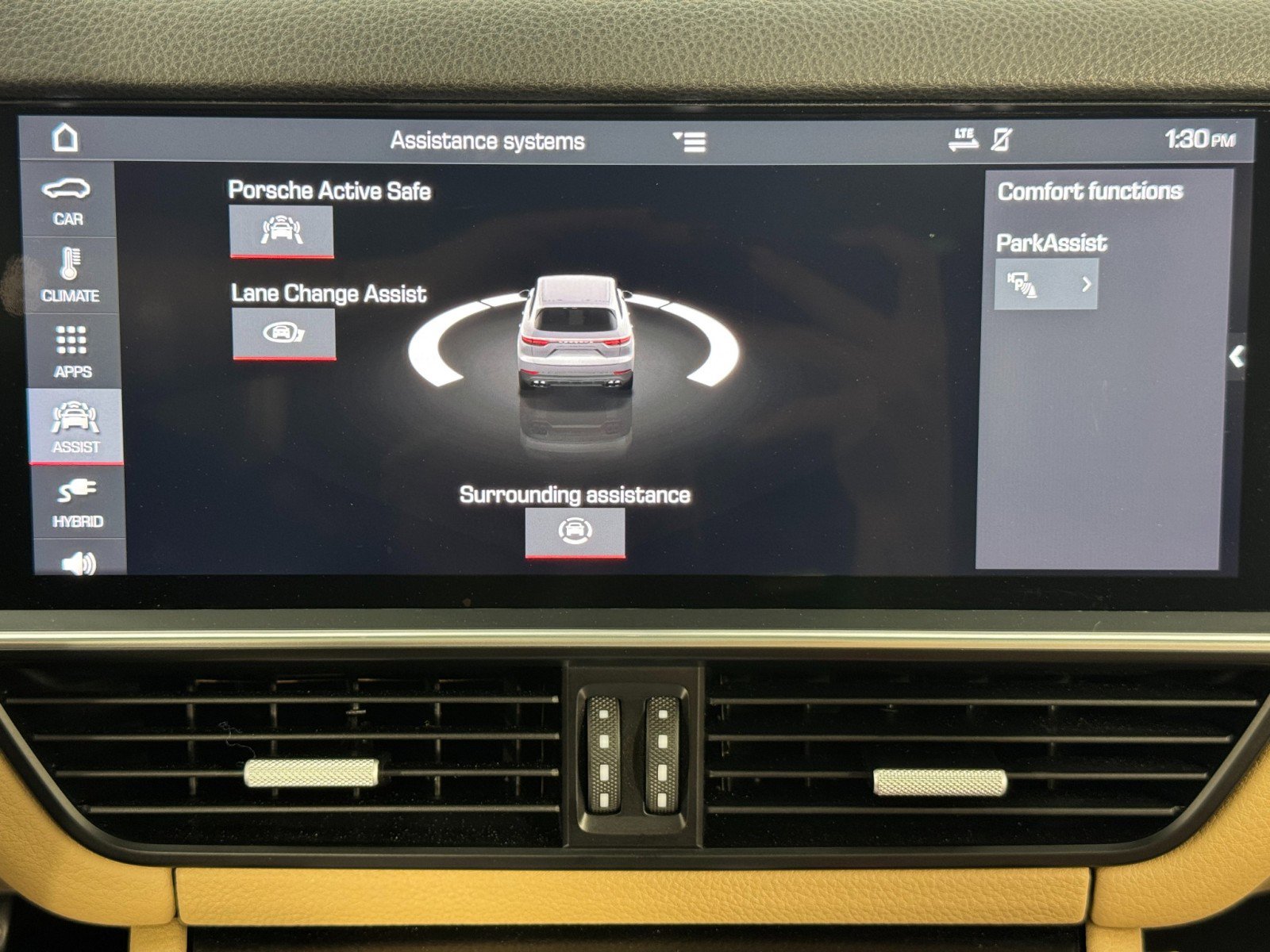 Used 2019 Porsche Cayenne E-Hybrid image 28