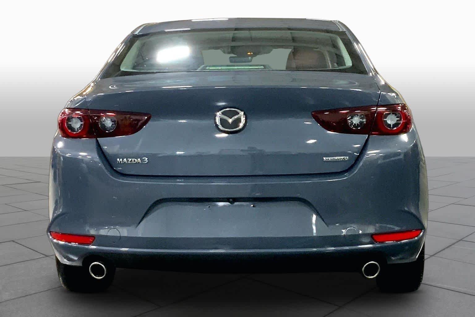 Used 2022 MAZDA MAZDA3 s FWD image 5