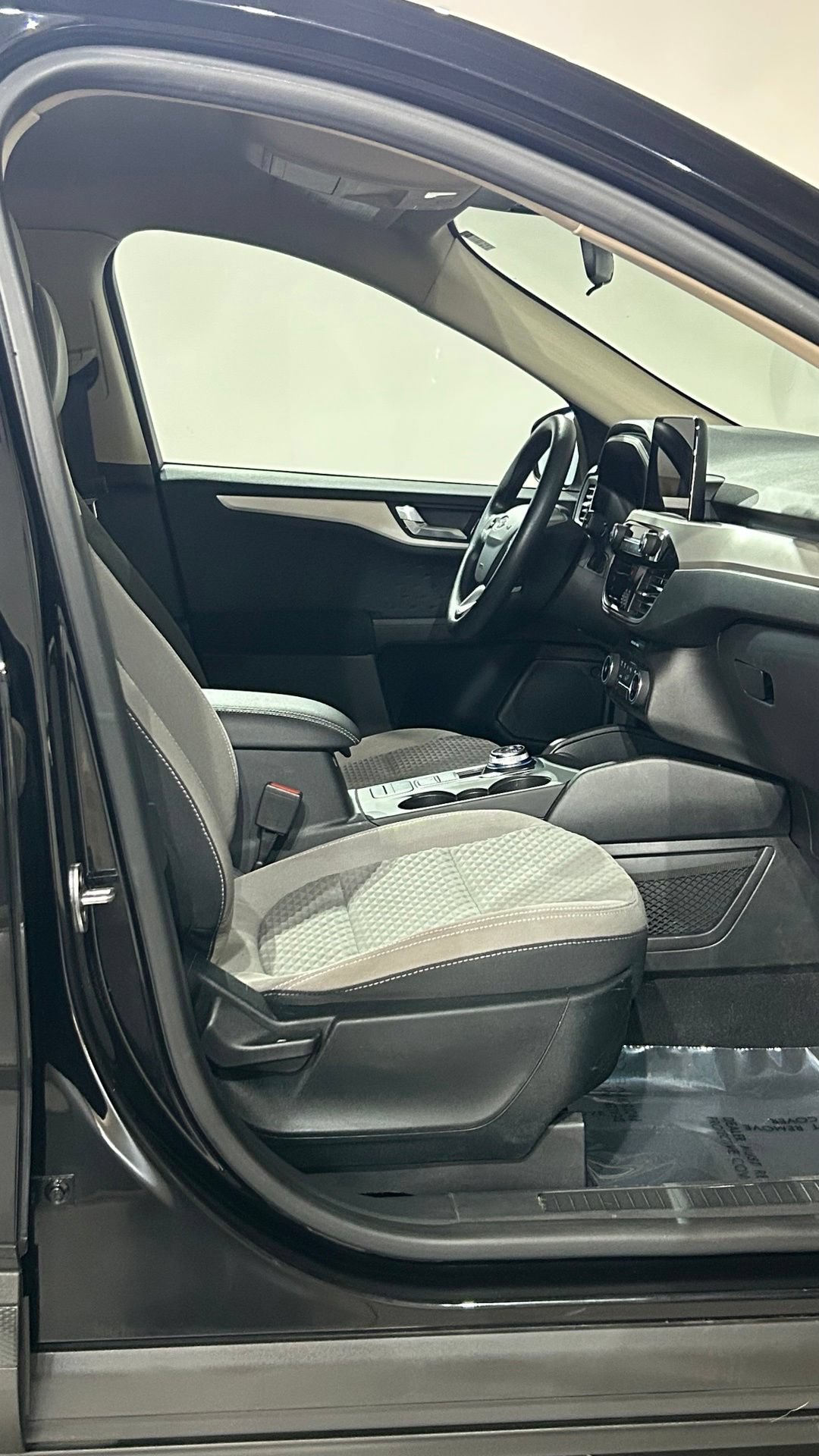 Used 2020 Ford Escape SE AWD/4WD image 43