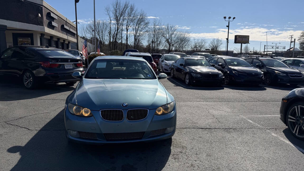 Used 2009 BMW 335i Convertible image 13
