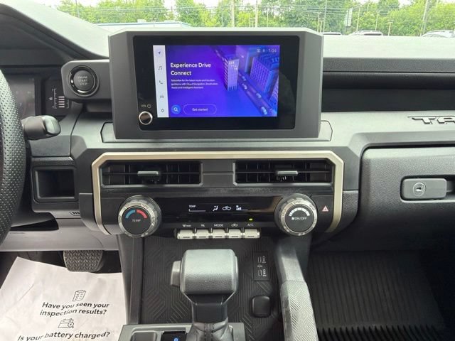 Used 2025 Toyota Tacoma SR w/ SR Upgrade Package AWD/4WD image 17