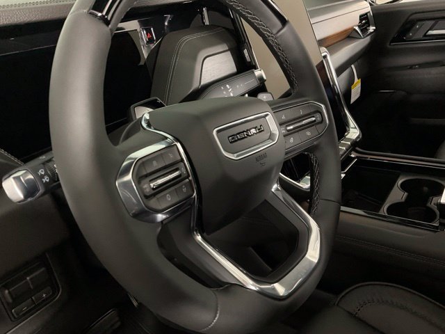 New 2026 GMC Yukon Denali w/ Denali Reserve Package AWD/4WD image 19