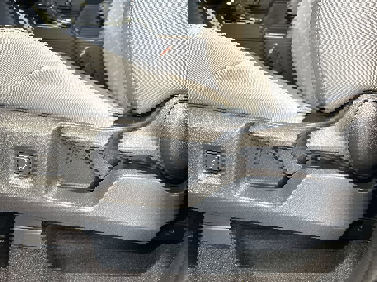 New 2026 Toyota Tacoma SR5 image 12