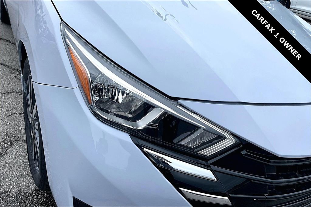 Used 2024 Nissan Versa SV w/ Trunk Package FWD image 29