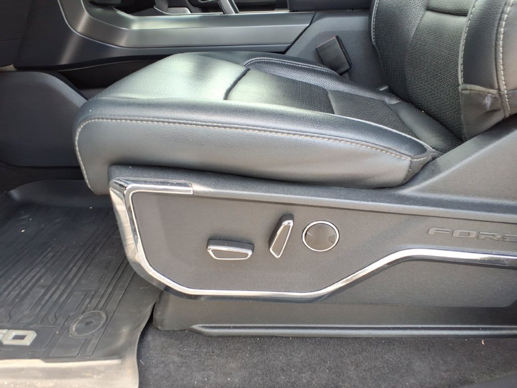 Used 2024 Ford F150 Lariat w/ Equipment Group 502A High AWD/4WD image 25