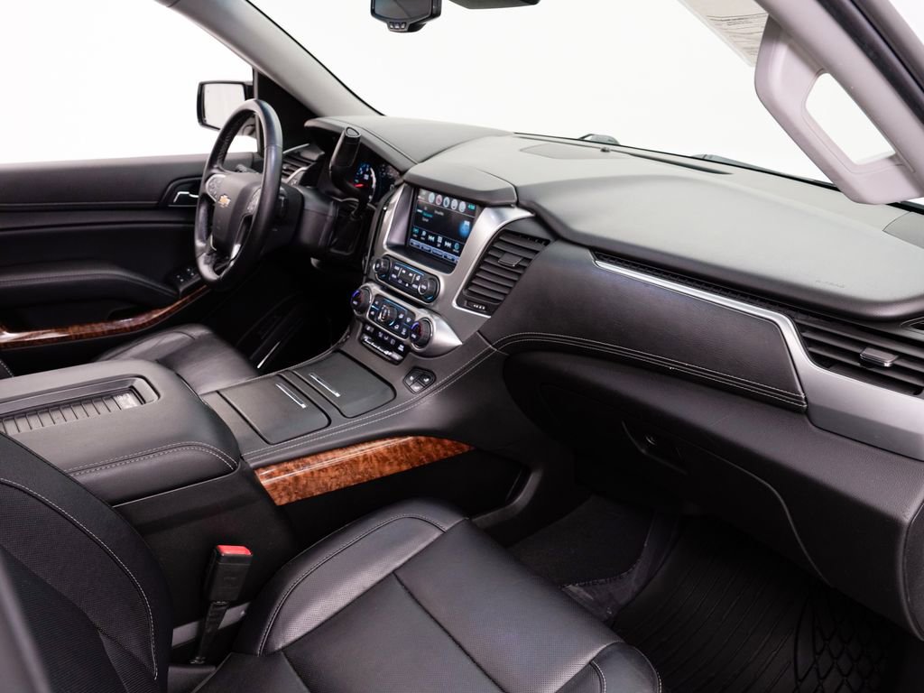 Used 2019 Chevrolet Tahoe Premier AWD/4WD image 22