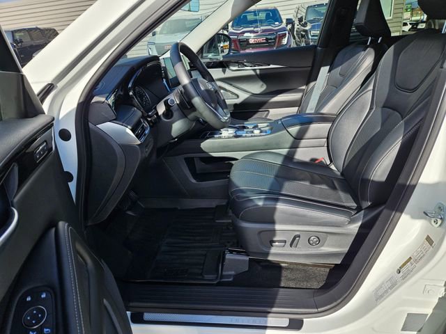 Used 2024 INFINITI QX60 Pure image 15