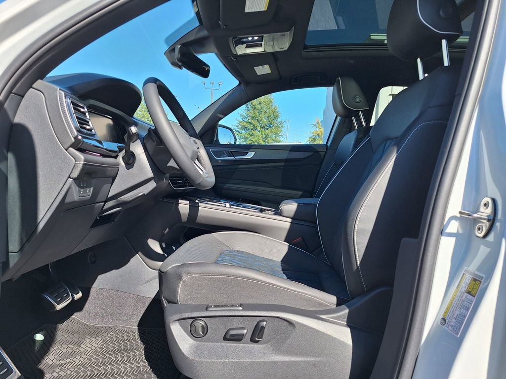 New 2026 Volkswagen Atlas Cross Sport SEL Premium R-Line image 12