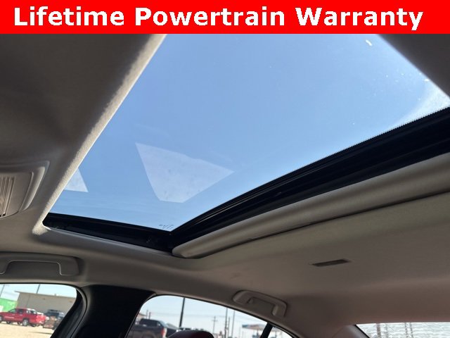 Used 2024 MAZDA MAZDA3 s image 3