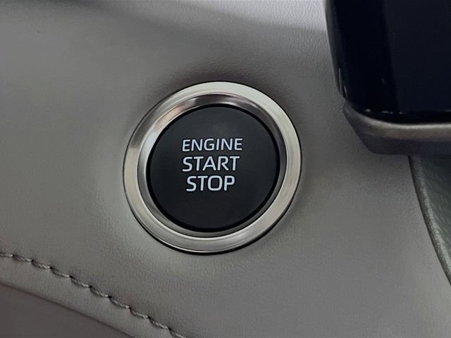 New 2026 Toyota Highlander XLE image 20