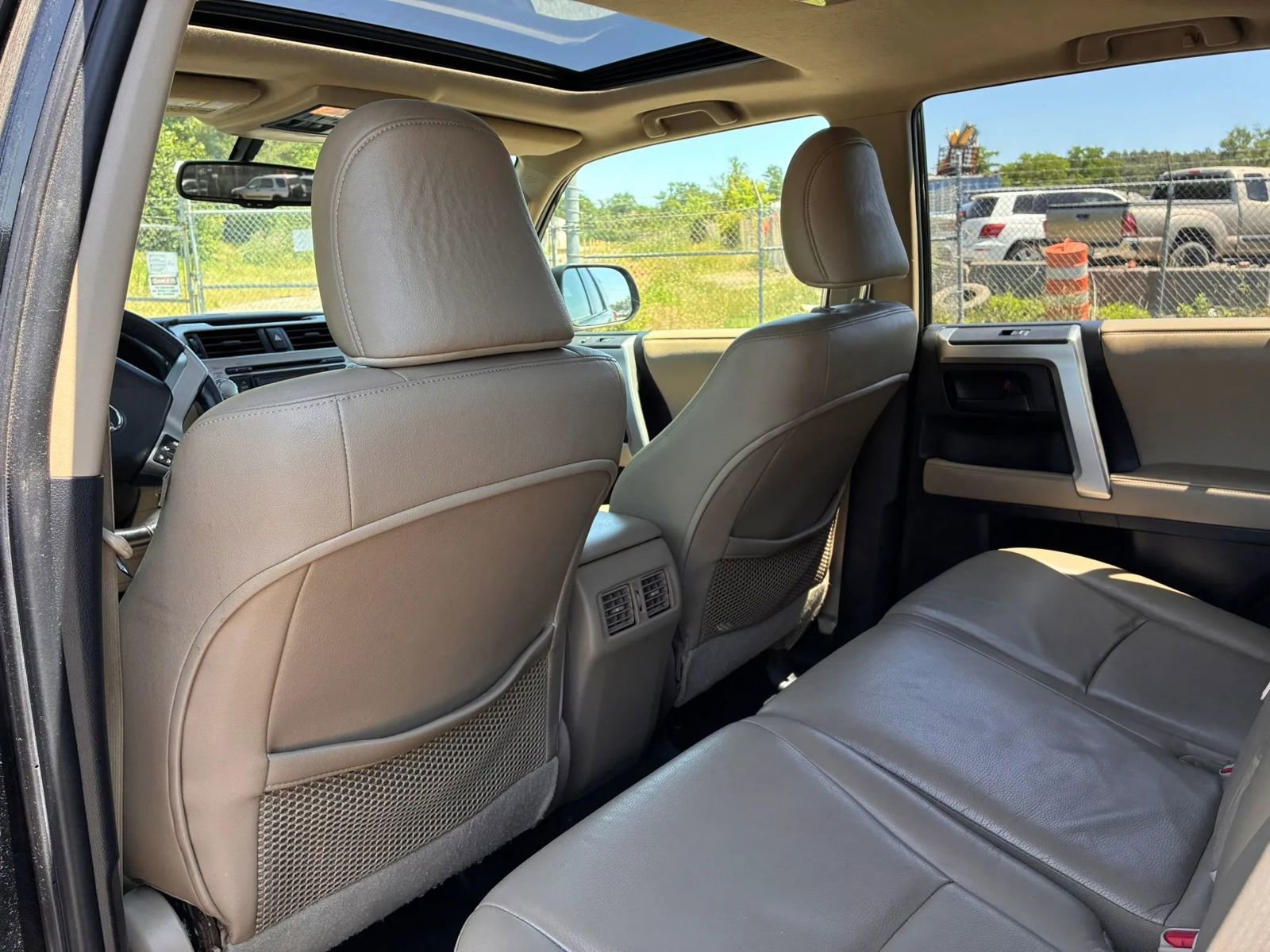Used 2010 Toyota 4Runner Trail AWD/4WD image 36