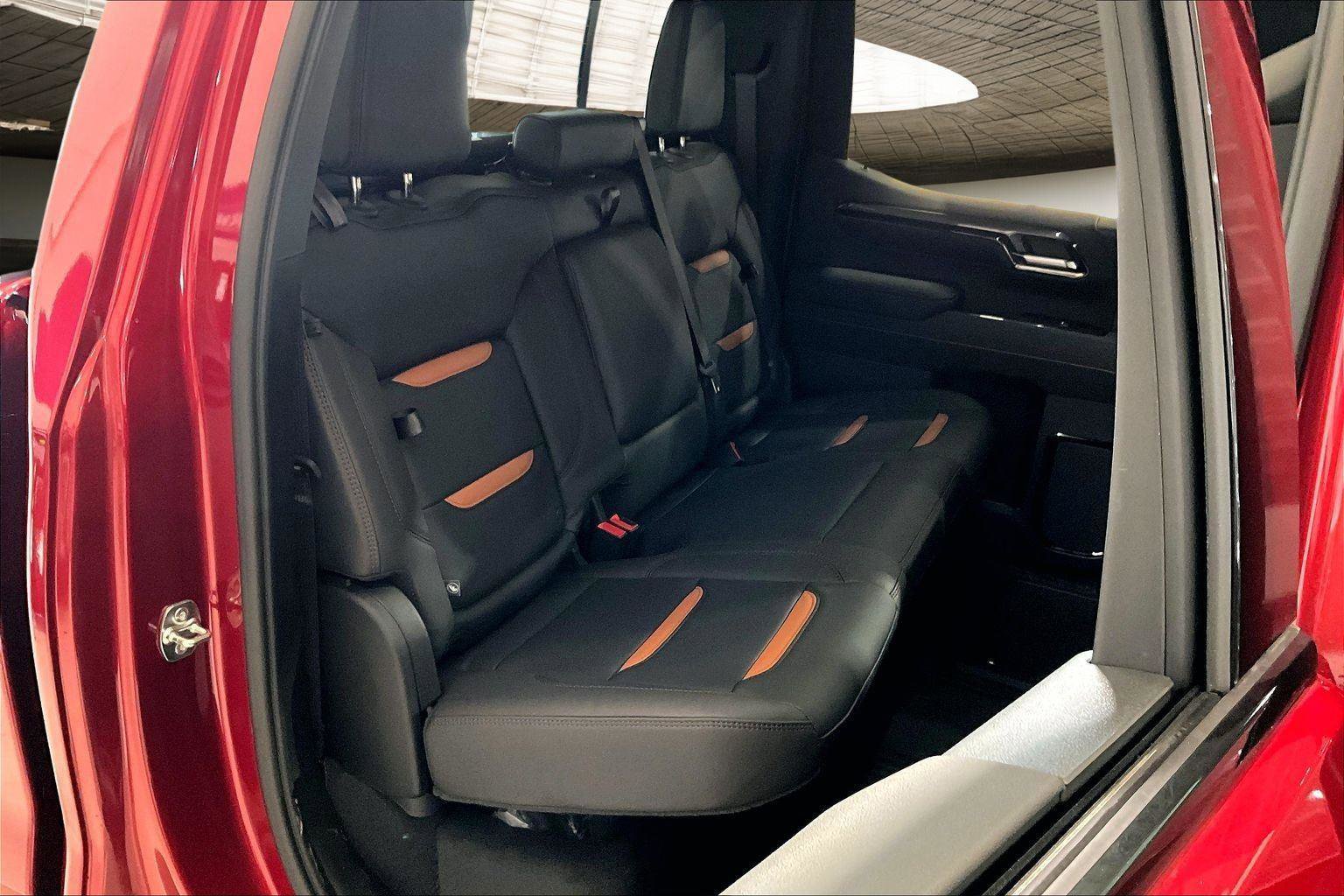 New 2026 GMC Sierra 1500 AT4 w/ AT4 Premium Package image 12