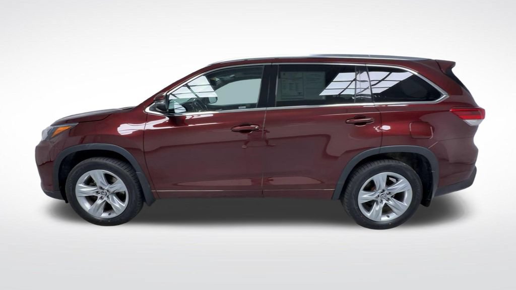 Used 2017 Toyota Highlander Limited AWD/4WD image 7