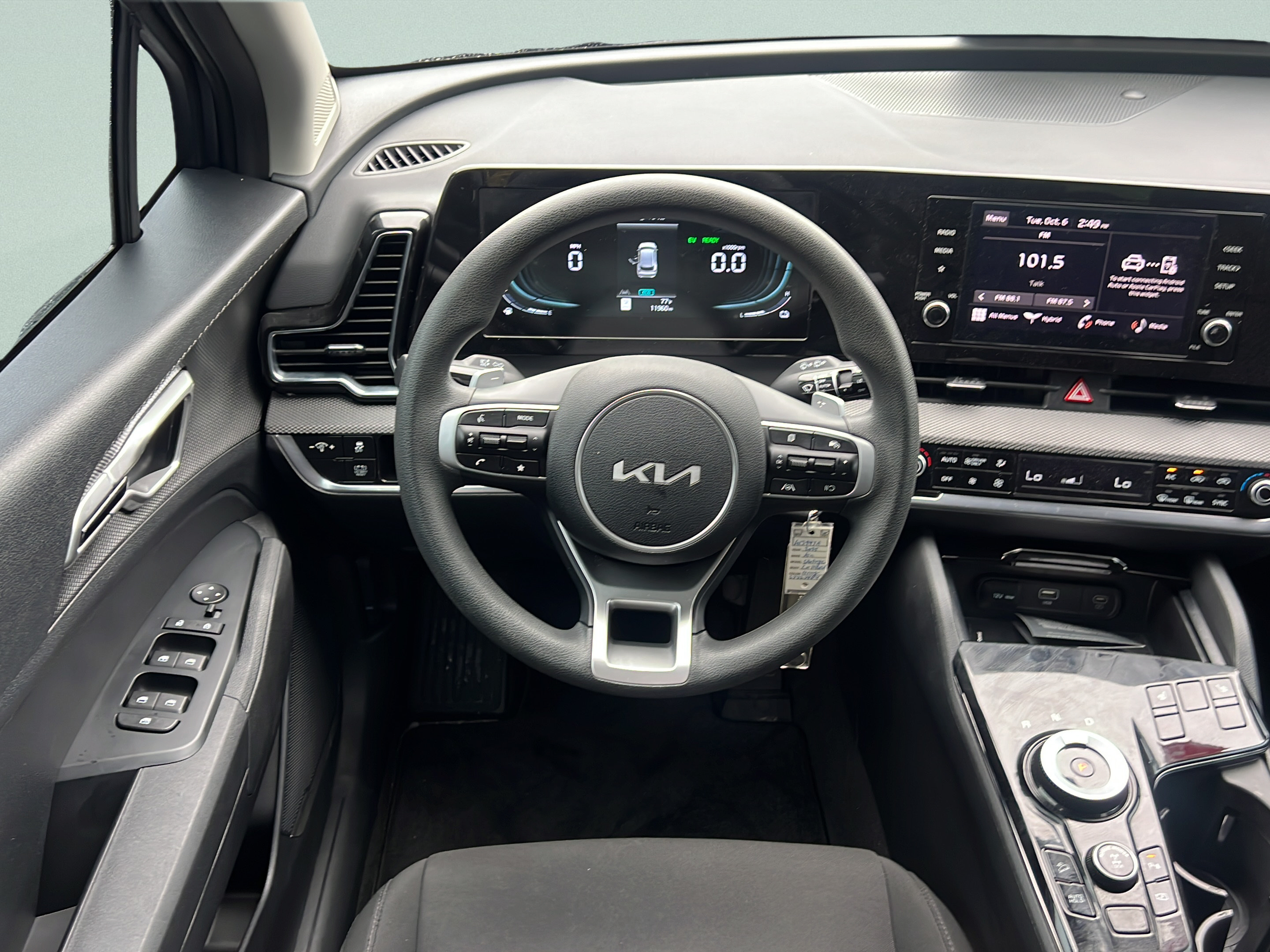 Certified 2025 Kia Sportage LX AWD/4WD image 15