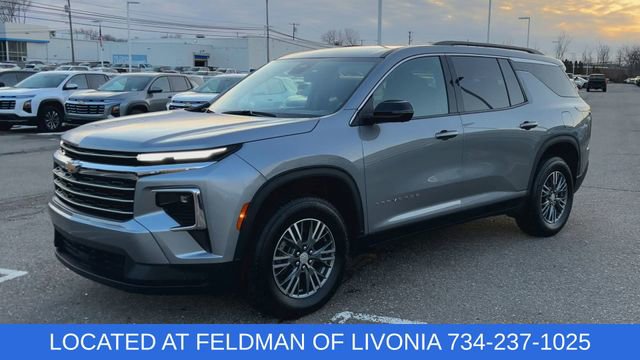 Used 2024 Chevrolet Traverse LT w/ LPO, Floor Liner Package image 4