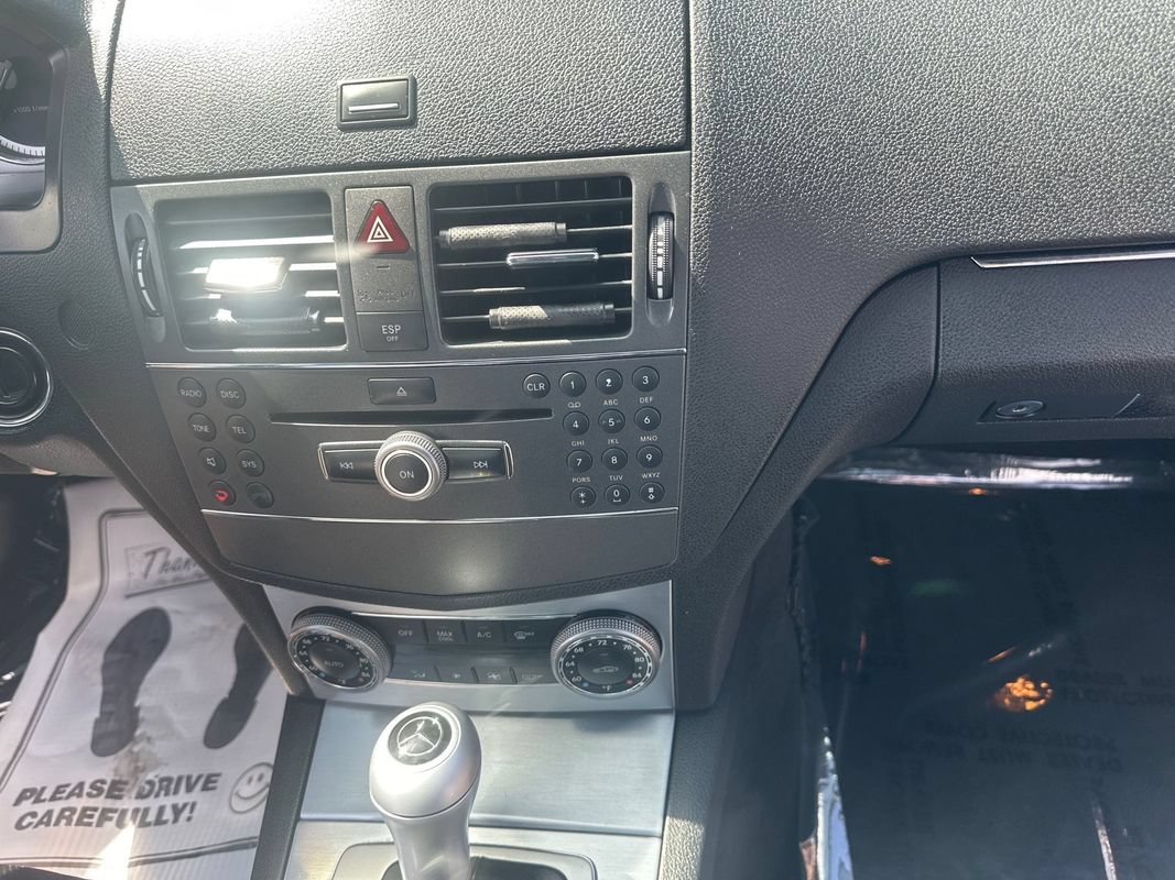Used 2010 Mercedes-Benz C 300 Sedan image 16