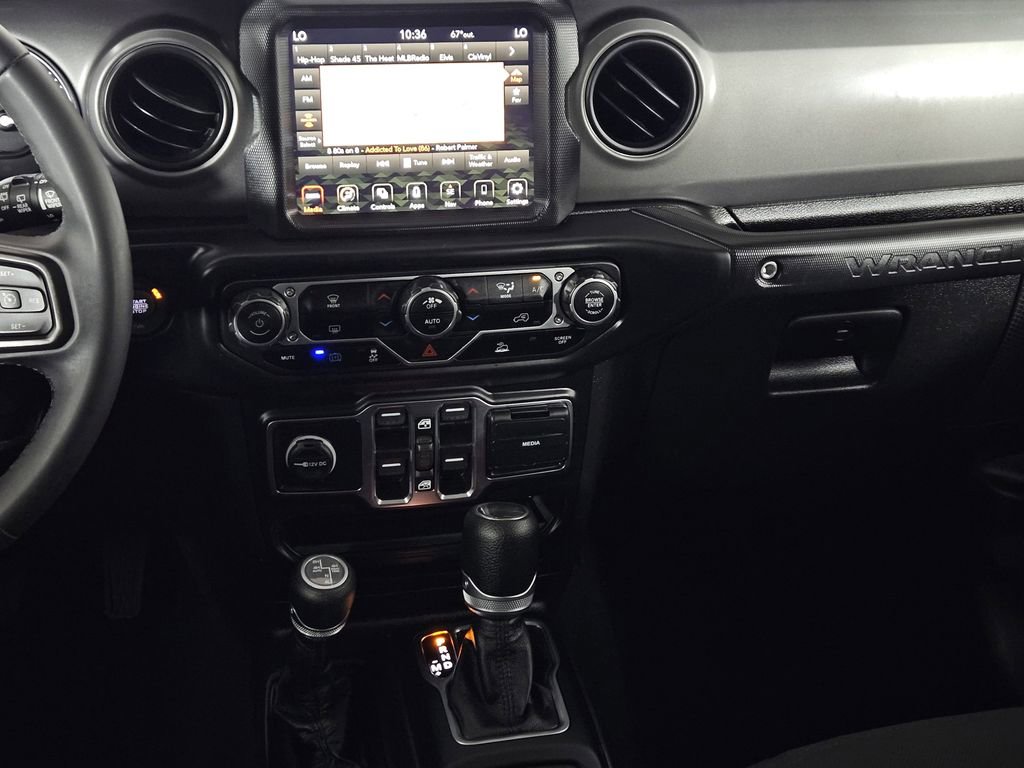 Used 2023 Jeep Wrangler Unlimited w/ 8.4" Radio Group AWD/4WD image 9