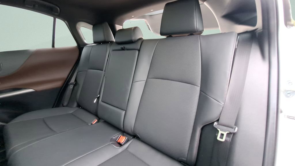 Certified 2021 Toyota Venza Limited w/ Advanced Technology Package image 13