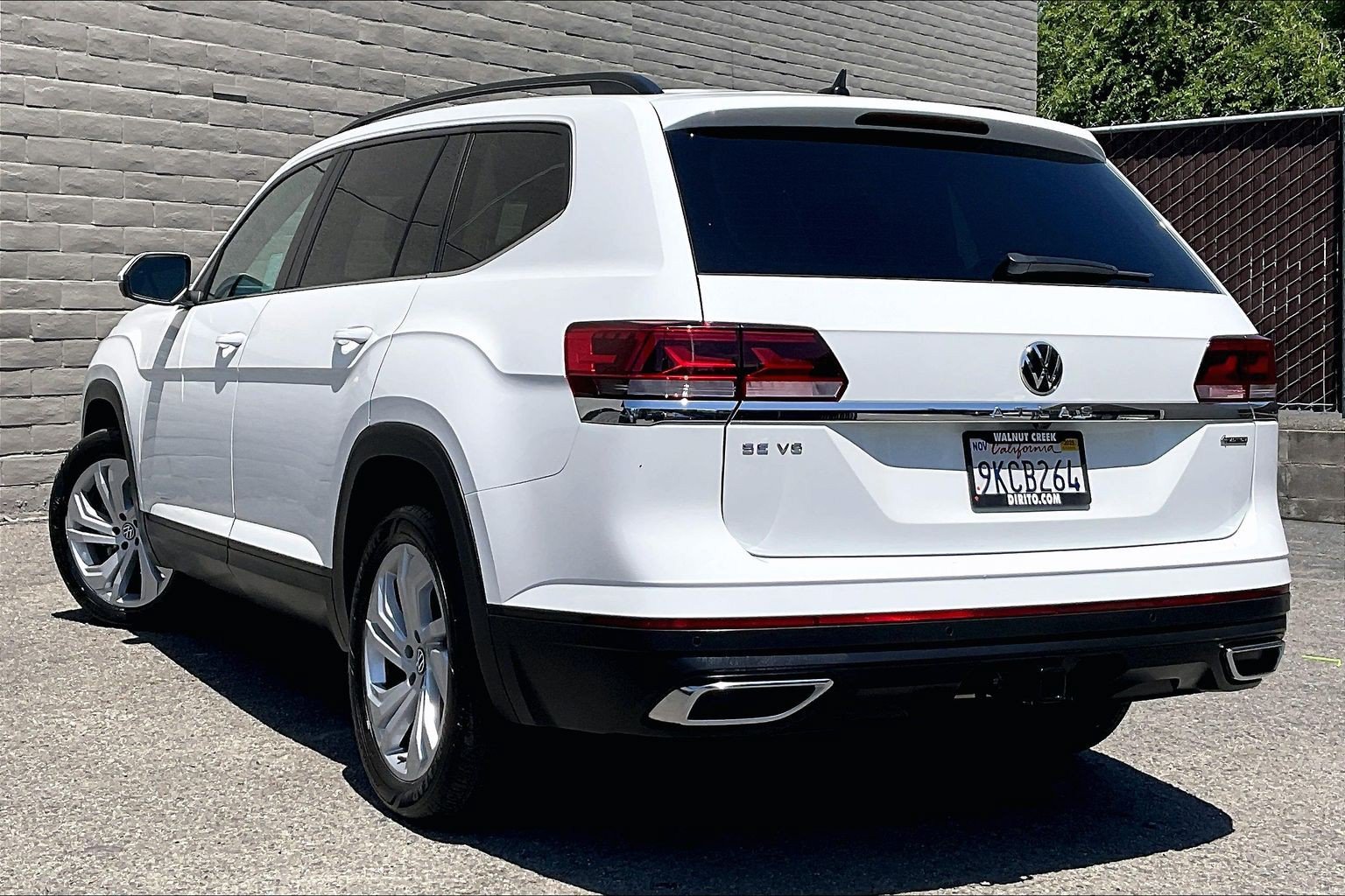 Certified 2023 Volkswagen Atlas SE AWD/4WD image 10