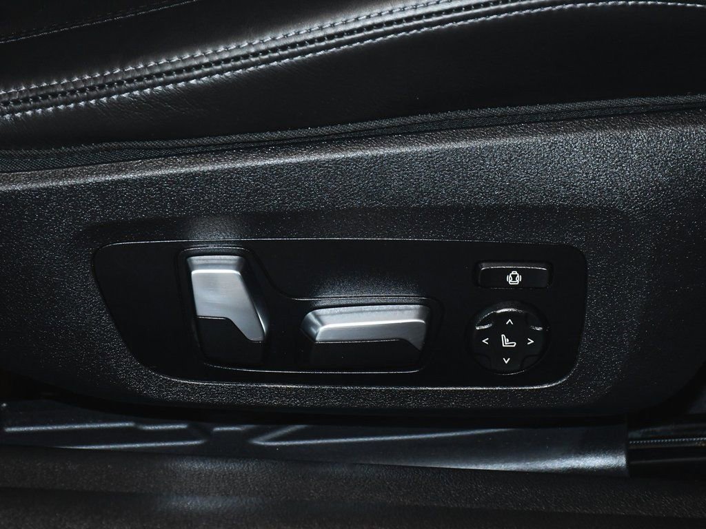 Used 2023 BMW M4 Competition w/ Executive Package image 70