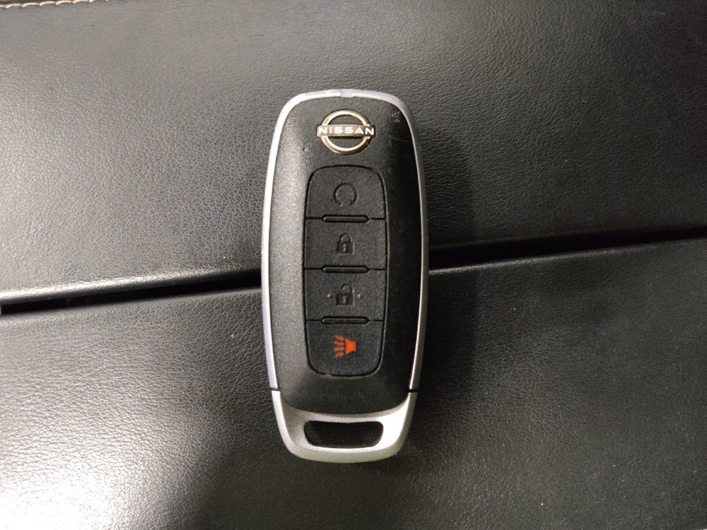 Used 2023 Nissan Rogue SV AWD/4WD image 32