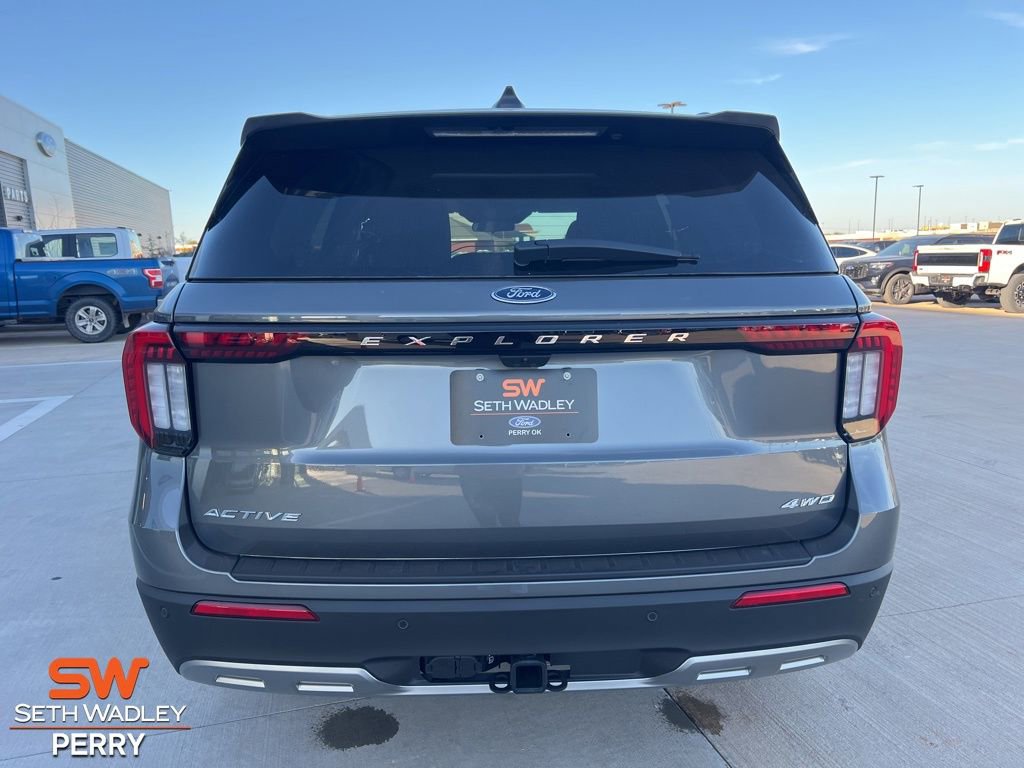 New 2026 Ford Explorer Active w/ Active Comfort Package image 4