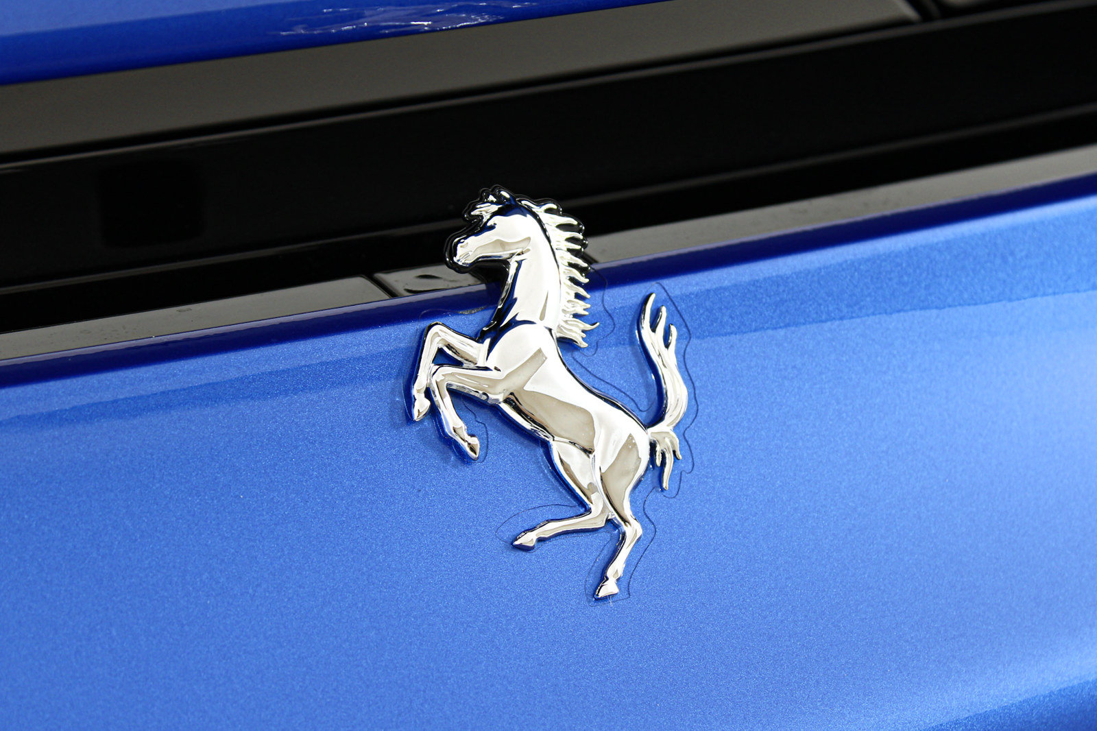 Certified 2022 Ferrari SF90 Stradale AWD/4WD image 29