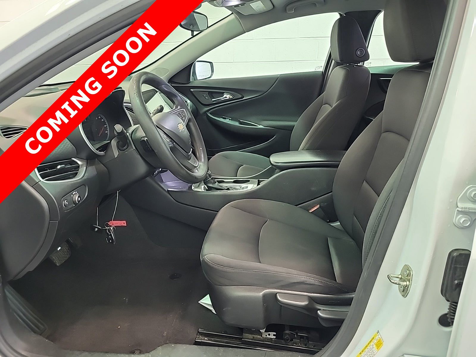 Used 2023 Chevrolet Malibu LS FWD image 5