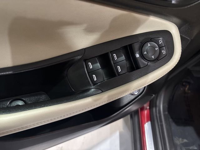 Used 2021 Buick Encore GX Select image 12