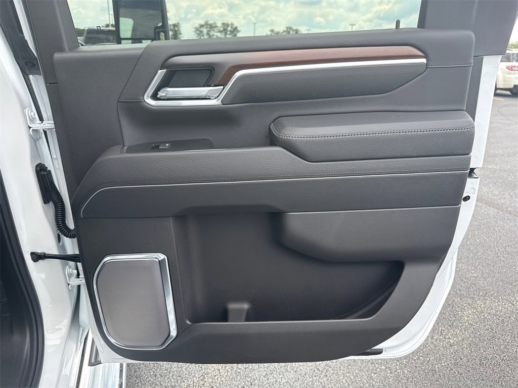 New 2026 GMC Sierra 2500 Denali w/ Denali Reserve Package image 36