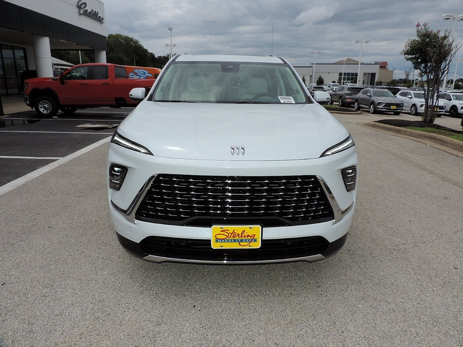 New 2026 Buick Enclave Avenir w/ Super Cruise Package FWD image 2