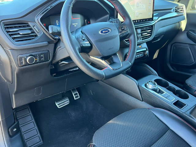 Certified 2024 Ford Escape ST-Line w/ Tech Pack #1 AWD/4WD image 16