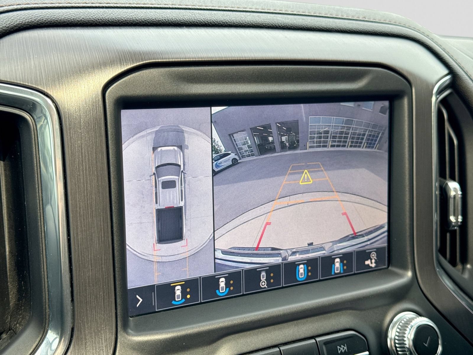Used 2019 GMC Sierra 1500 AT4 w/ AT4 Premium Package AWD/4WD image 37