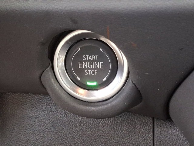 Used 2026 Chevrolet Suburban LT w/ Comfort Package AWD/4WD image 36