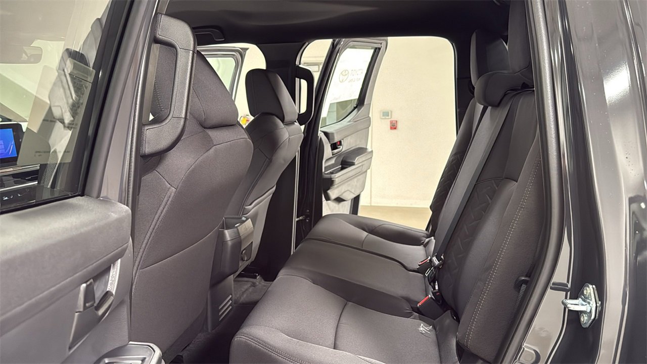 New 2026 Toyota Tacoma SR5 image 15