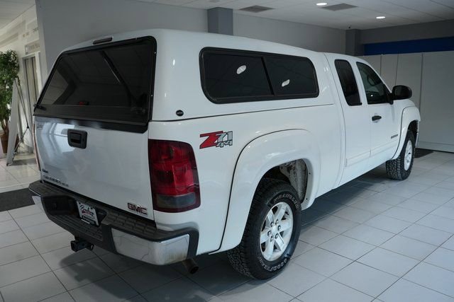 Used 2011 GMC Sierra 1500 SLE w/ Power Tech Package image 6