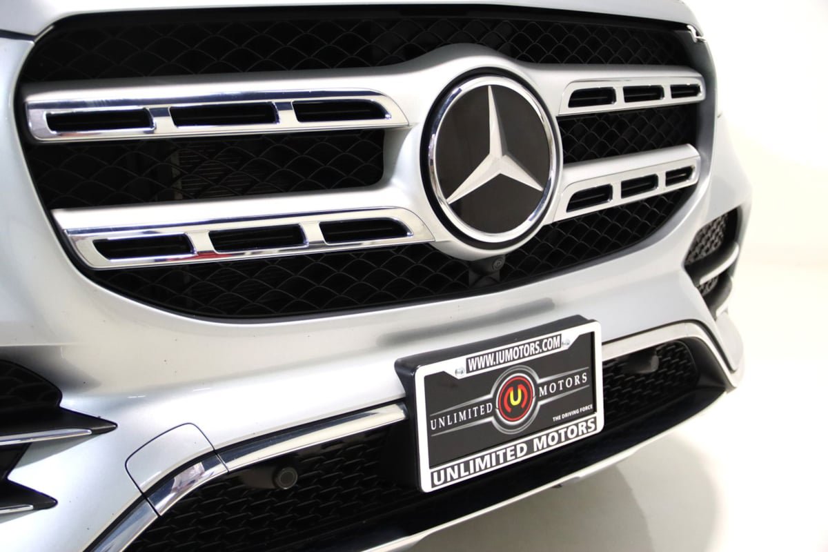 Used 2023 Mercedes-Benz GLS 450 4MATIC image 28