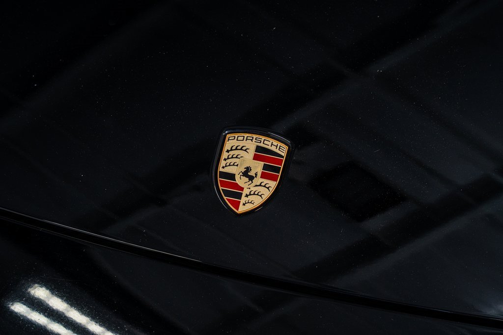 Used 2019 Porsche Panamera image 16