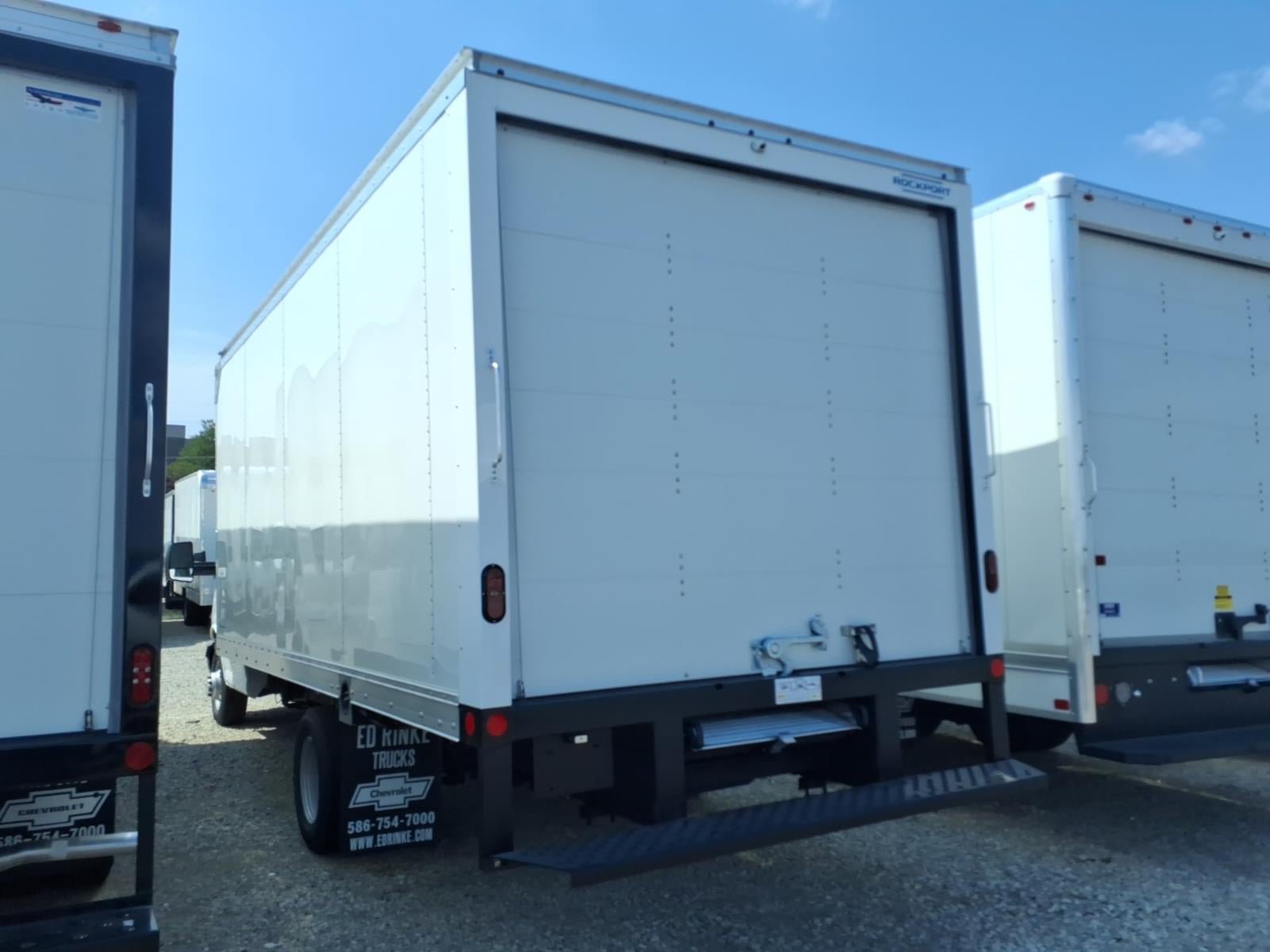New 2026 Chevrolet Express 4500 w/ Power Convenience Package RWD image 6