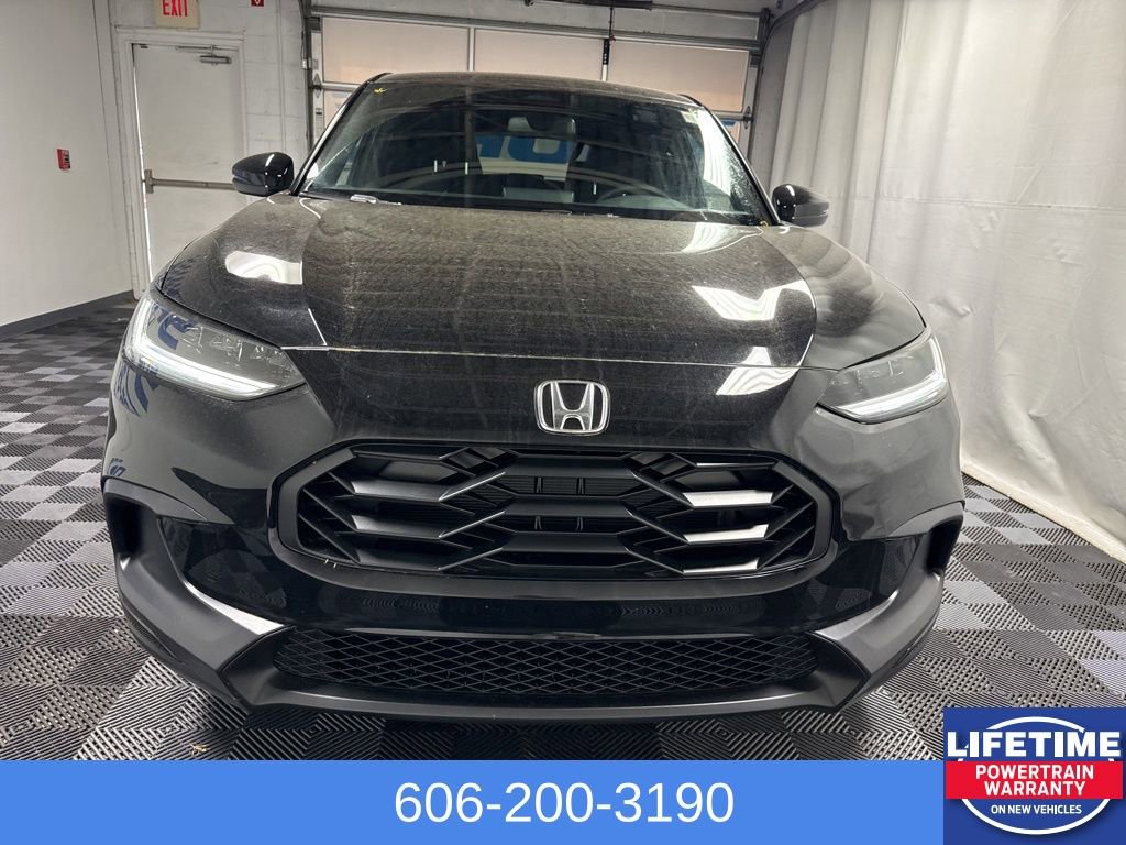 New 2026 Honda HR-V Sport image 2