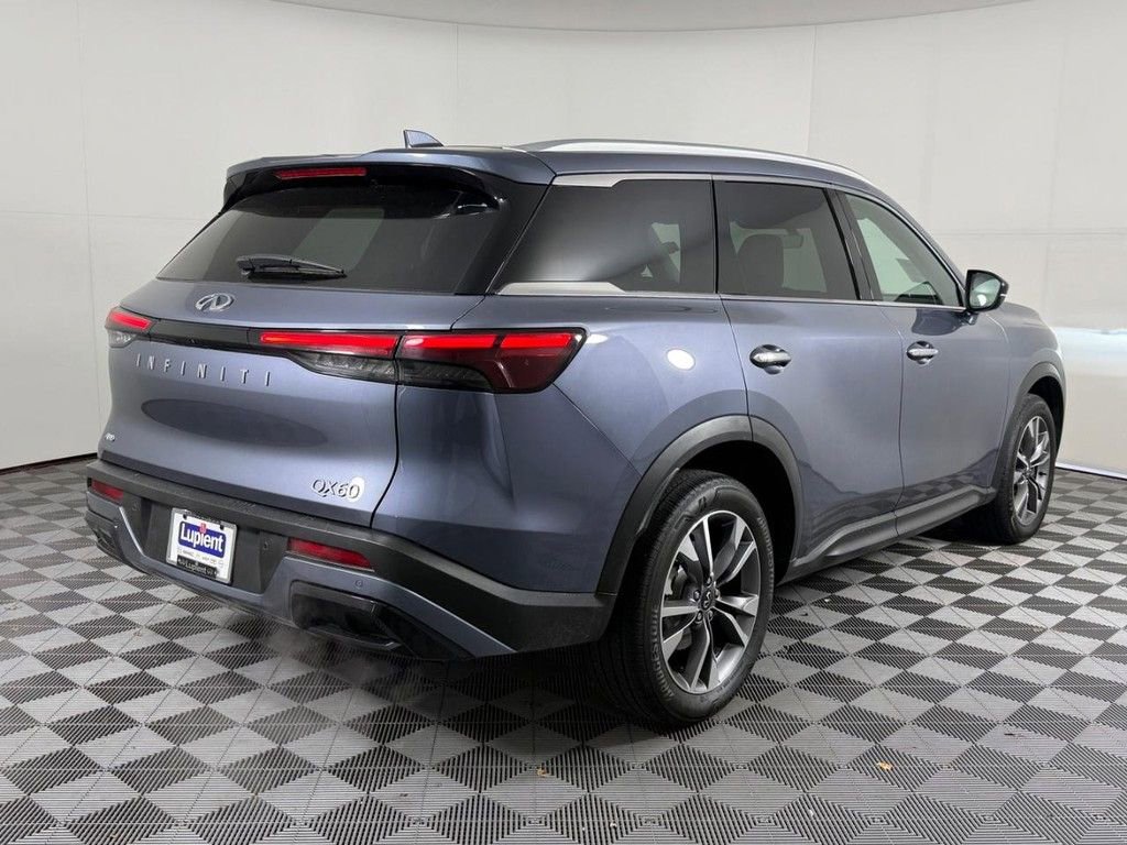 Used 2024 INFINITI QX60 Luxe video 3