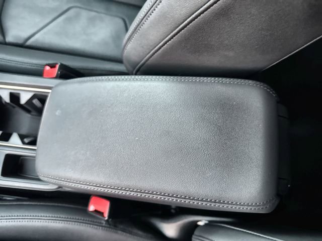 Used 2022 Audi Q3 2.0T Premium Plus w/ Premium Plus Package image 28