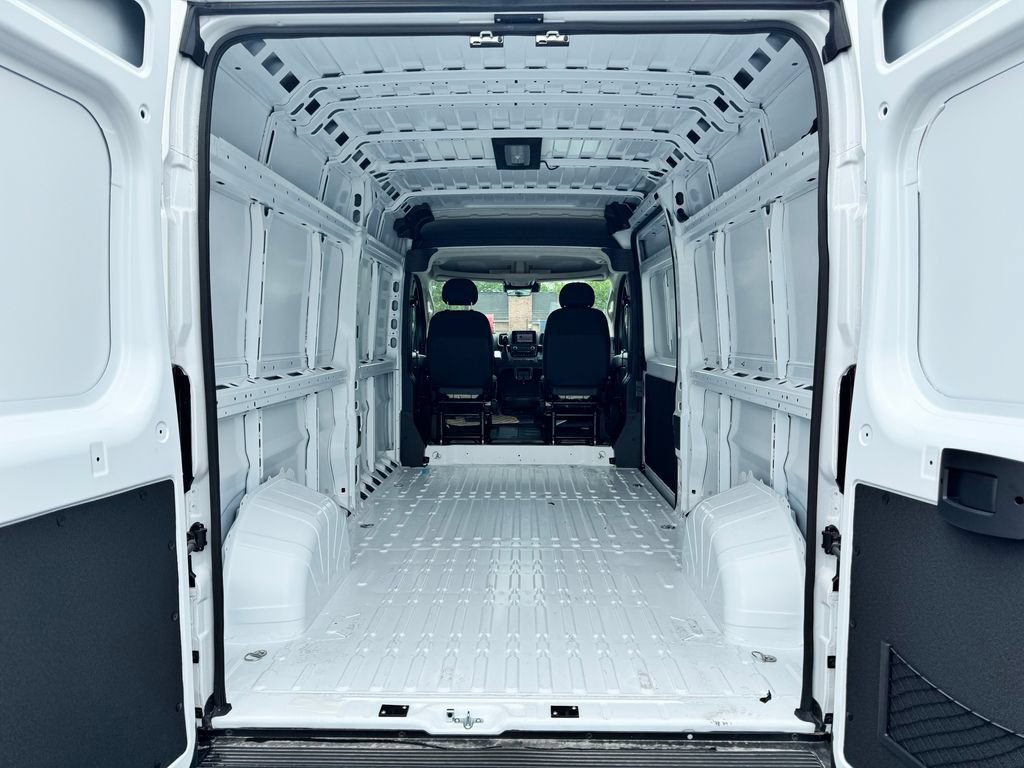 New 2026 RAM ProMaster 3500 w/ Quick Order Package 22G SLT FWD image 14