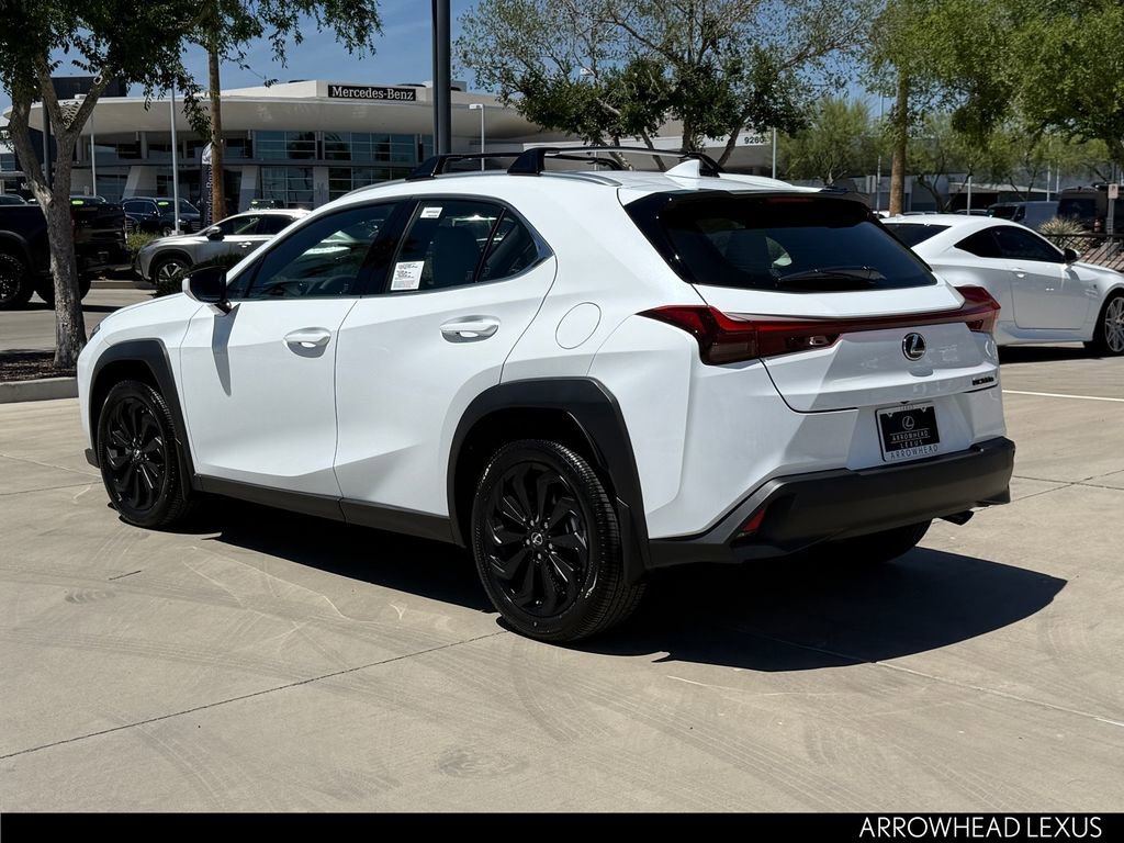 New 2026 Lexus UX 300h FWD image 4
