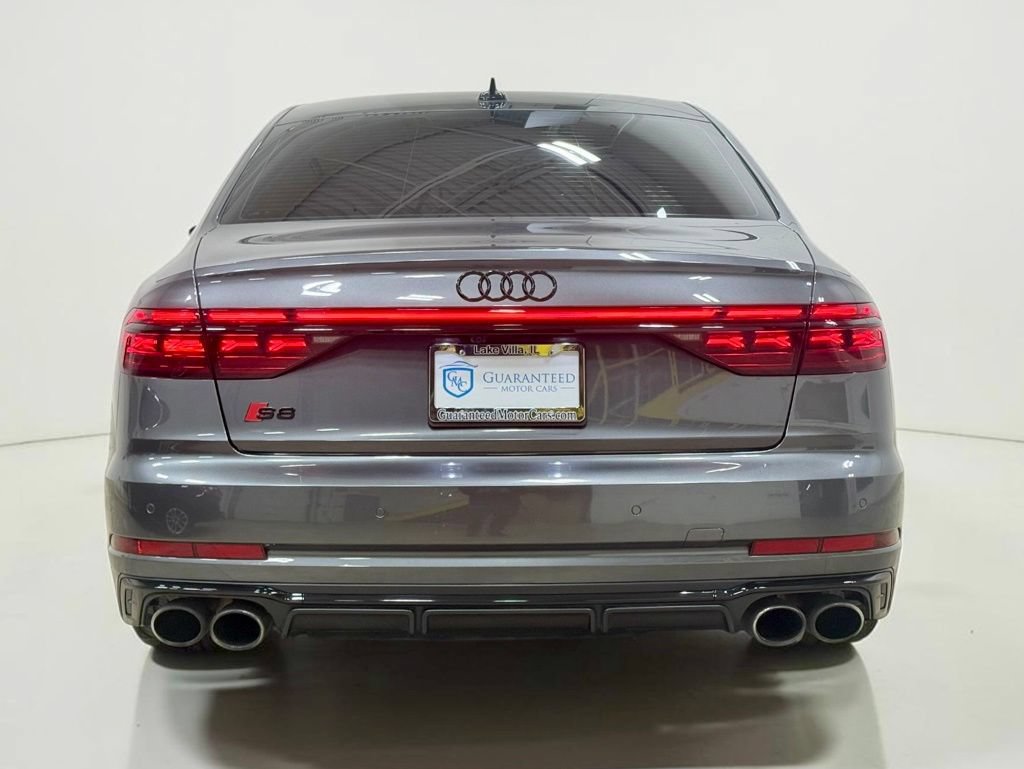 Used 2023 Audi S8 AWD/4WD image 19