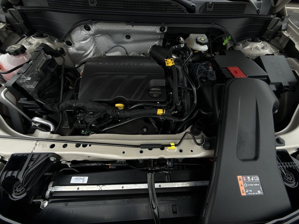 New 2026 Buick Envista Sport Touring w/ Studio Series image 27