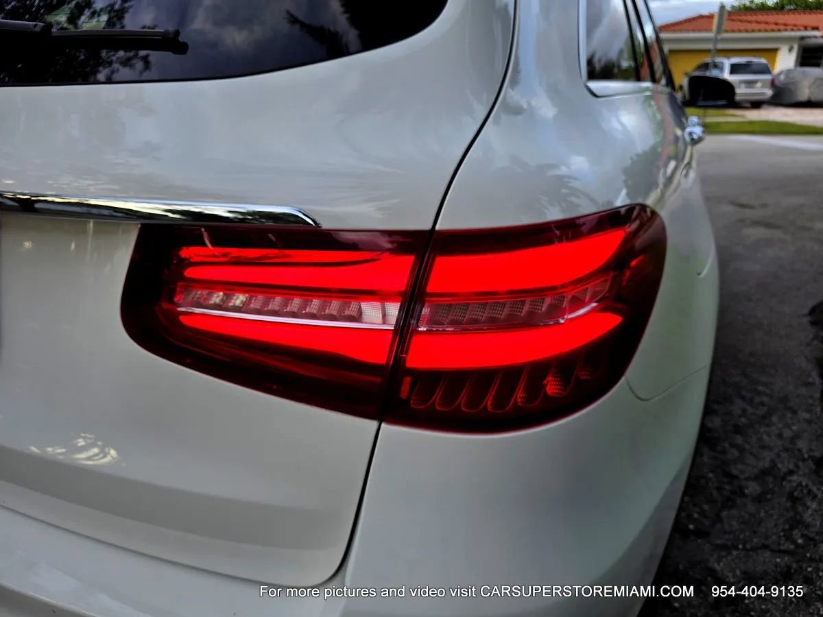 Used 2018 Mercedes-Benz GLC 300 w/ Premium Package image 69