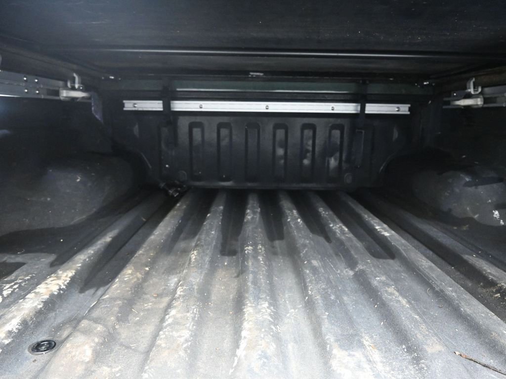 Used 2024 Nissan Frontier PRO-4X w/ Pro Convenience Package image 15