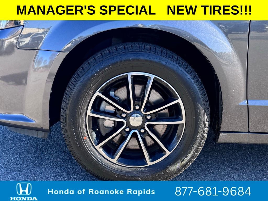 Used 2019 Dodge Grand Caravan SE image 31