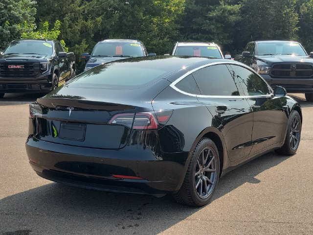 Used 2019 Tesla Model 3 Standard Range Plus RWD image 3